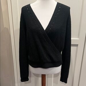 Abercrombie & Fitch Black V-Neck Sweater Size XS